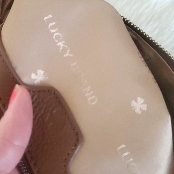 Lucky Brand brown leather crossbody bag - Picture 8 of 9